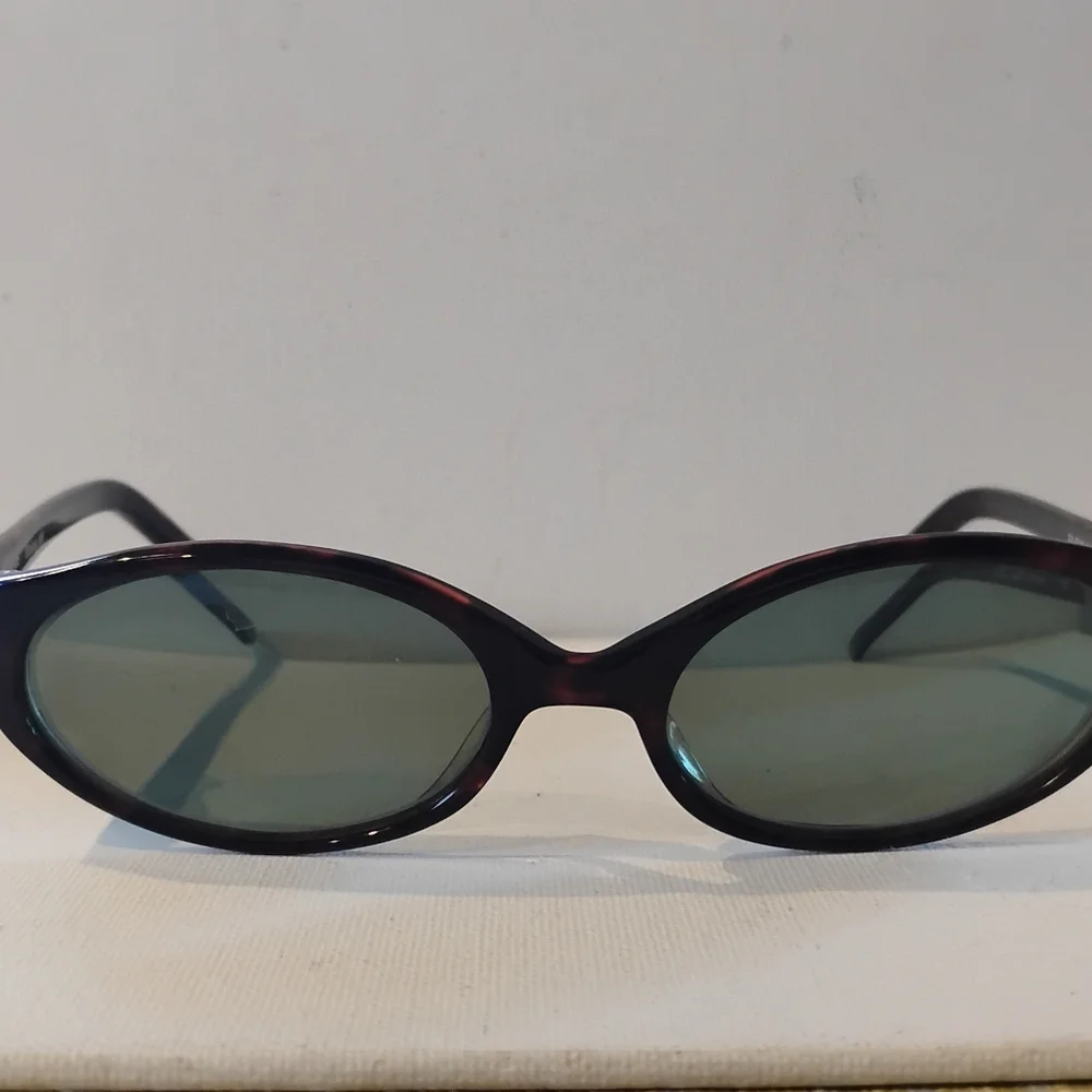 Elizabeth Arden Tortoiseshell Frame Sunglasses with Green Lenses